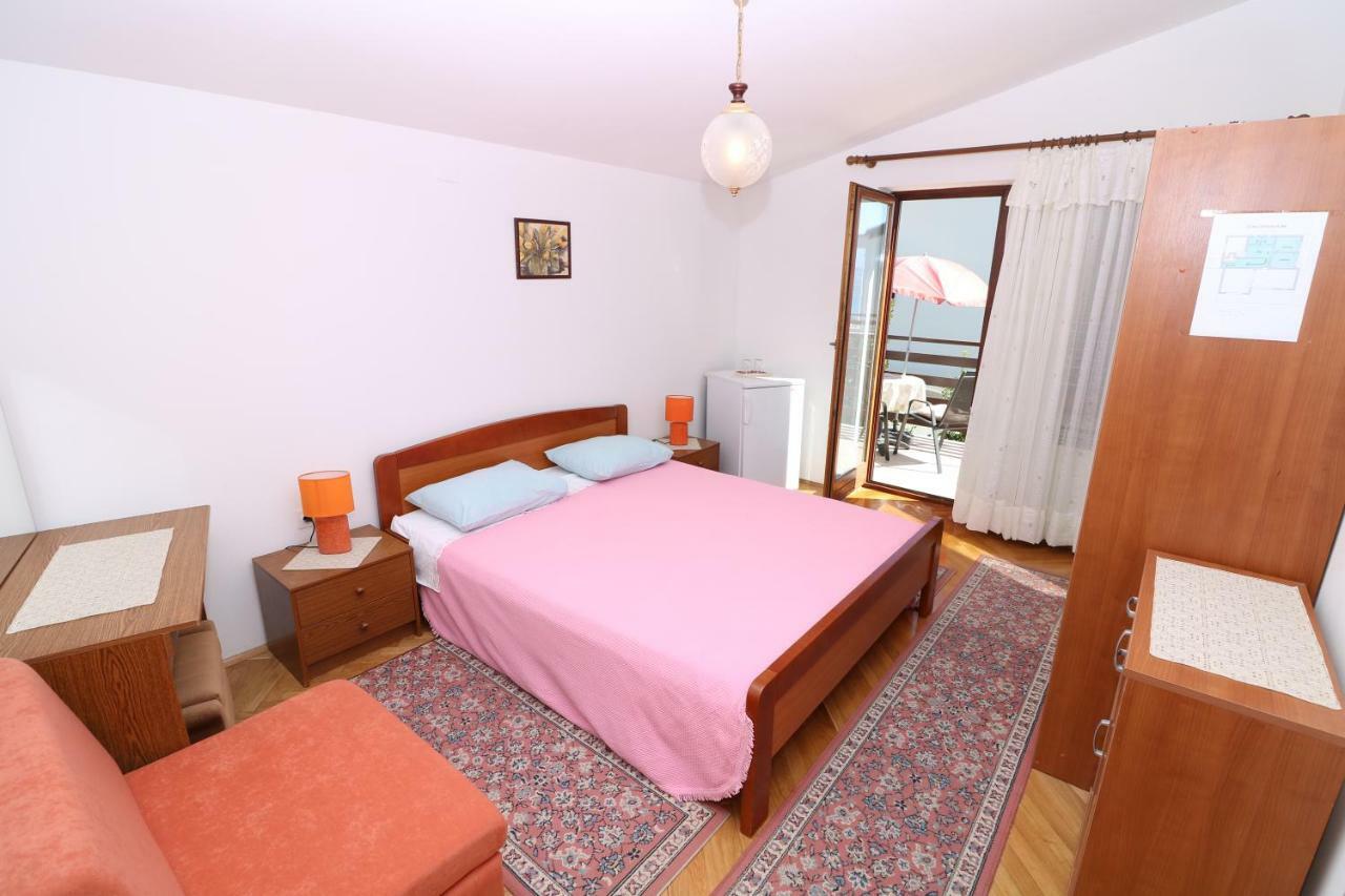 Double Rooms Jasna With Sea View Baska  Exterior photo